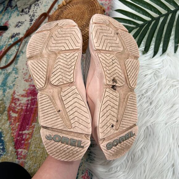 Sorel Gray Pink Kinetic Renegade Lace Sneaker 9 Sporty Activewear - Picture 9 of 10